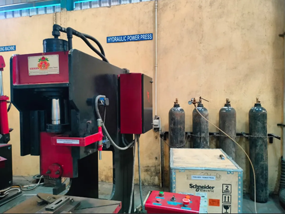 Hydraulic power press